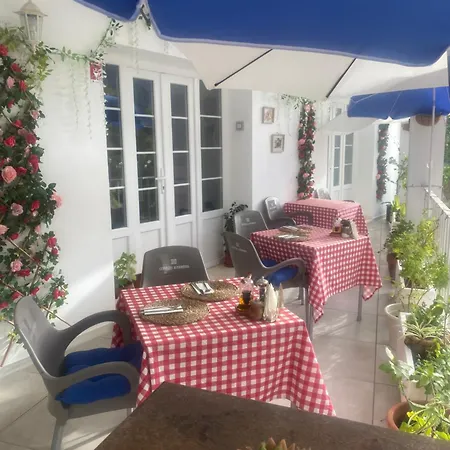 Hotel kapsułowy El Nido Del Chorro *
